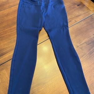 Maternity pants from Thyme